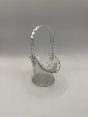 Vintage Clear Pressed Glass Basket Scalloped Rim Starburst Handle Candy Dish *